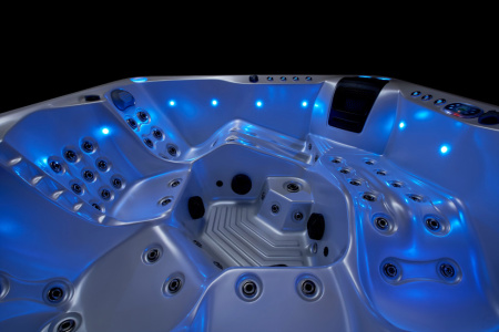 Гидромассажный СПА бассейн Joyee SPA Seattle