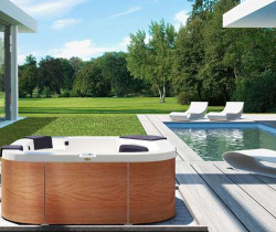 Зимний Спа бассейн Jacuzzi Delfi